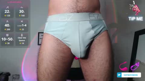 Alex Neon online show from December 18, 2025, 3:40 pm