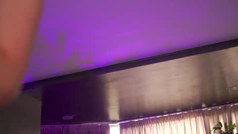 Anais online show from October 26, 2025, 9:37 am