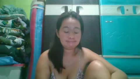 hotchicks4uxx online show from March 12, 2025, 12:20 am