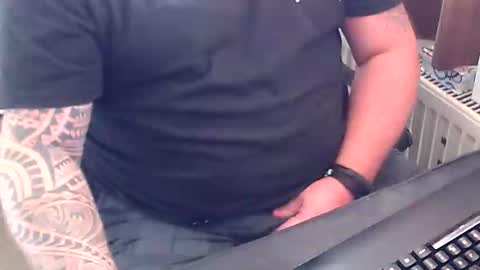 hotcream259 online show from January 14, 2026, 1:39 pm