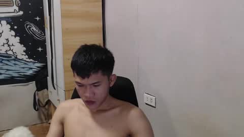hotcuteasianxx online show from December 14, 2025, 11:37 am