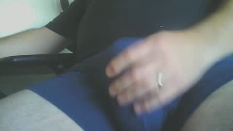 hotelstayer1234 online show from November 28, 2025, 9:45 am