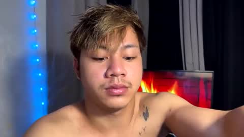 hotfucker_drei online show from November 16, 2025, 8:36 pm