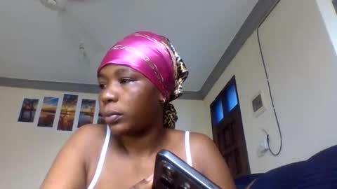 Snapshot of hotgirlchawowo25 chatting on May 3, 2026, 9:26 am hotgirlchawowo25 online show from May 3, 2026, 9:26 am