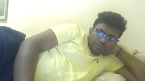 Snapshot of hotgluteus4321 chatting on April 10, 2026, 11:48 am hotgluteus4321 online show from April 10, 2026, 11:48 am