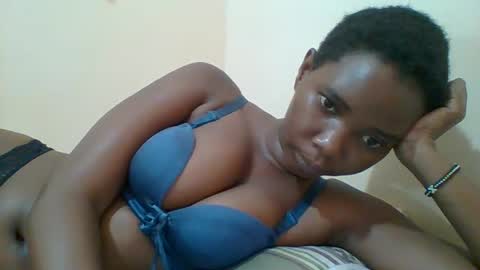 Queen online show from February 16, 2025, 1:27 pm