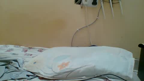 Queen online show from February 7, 2026, 7:23 am