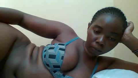 Snapshot of hotgodees chatting on May 11, 2026, 7:14 am Queen online show from May 11, 2026, 7:14 am