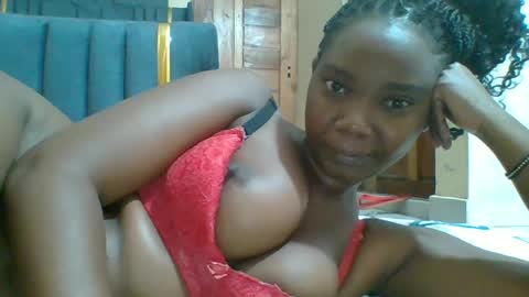 Snapshot of hotgodees chatting on June 11, 2026, 6:39 pm Queen online show from June 11, 2026, 6:39 pm
