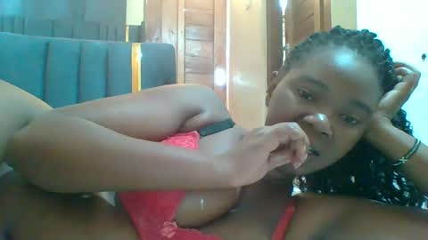 Snapshot of hotgodees chatting on June 12, 2026, 7:29 am Queen online show from June 12, 2026, 7:29 am
