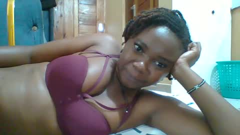 Snapshot of hotgodees chatting on July 24, 2026, 5:27 am Queen online show from July 24, 2026, 5:27 am
