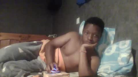 hotguyy001 online show from February 22, 2025, 1:55 am