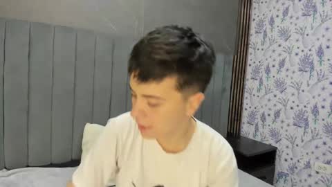 hannah online show from December 1, 2025, 1:21 am