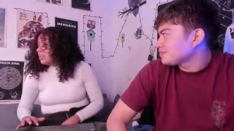 Sam and Nico online show from October 17, 2025, 2:52 pm