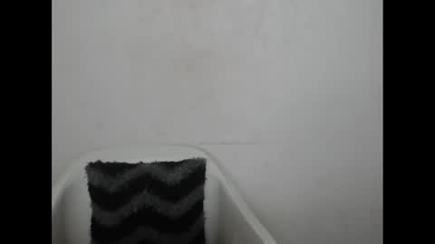 hotjessie0 online show from March 10, 2025, 5:11 am