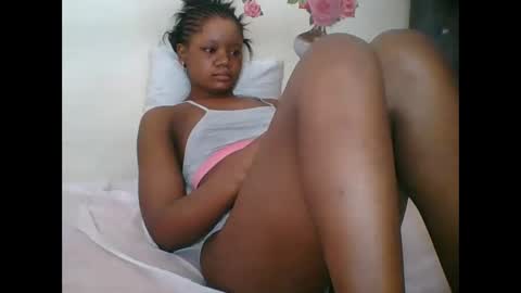 LOYCE online show from October 8, 2025, 12:14 pm