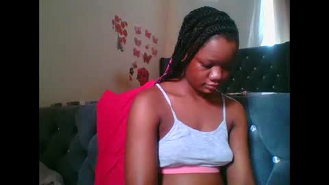 LOYCE online show from December 1, 2025, 2:22 pm