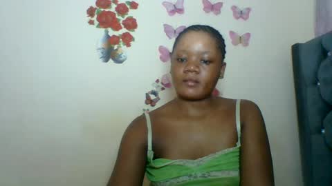 Snapshot of hotjeylee chatting on July 20, 2026, 12:18 pm LOYCE online show from July 20, 2026, 12:18 pm