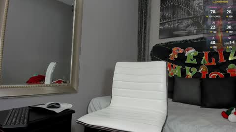 Snapshot of hotkoljeixxx chatting on December 29, 2024, 3:54 am Hotkoljei online show from December 29, 2024, 3:54 am