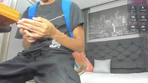 Snapshot of hotkoljeixxx chatting on February 19, 2025, 3:39 am Hotkoljei online show from February 19, 2025, 3:39 am