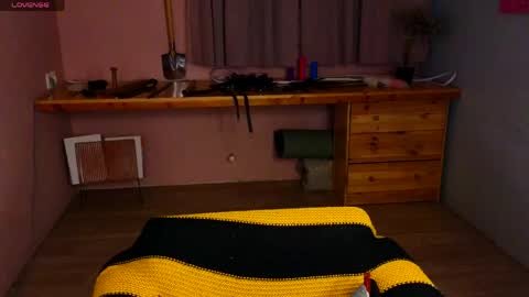 Allison  online show from May 26, 2026, 4:25 pm