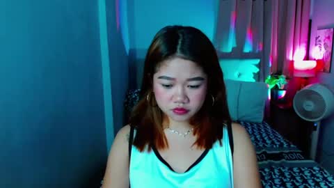 Snapshot of hotlayla_ chatting on January 27, 2025, 11:54 am Layla online show from January 27, 2025, 11:54 am