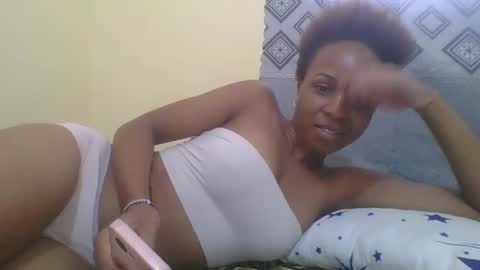 Snapshot of hotlove255 chatting on January 31, 2025, 10:42 am hotlove255 online show from January 31, 2025, 10:42 am