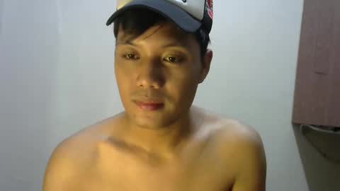 HotLuvs online show from January 9, 2026, 4:48 am