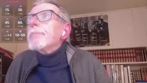 hotlux_54 online show from March 7, 2026, 6:38 pm