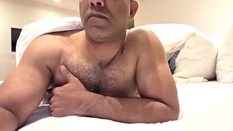 hotm_on_cam online show from May 18, 2026, 8:47 pm