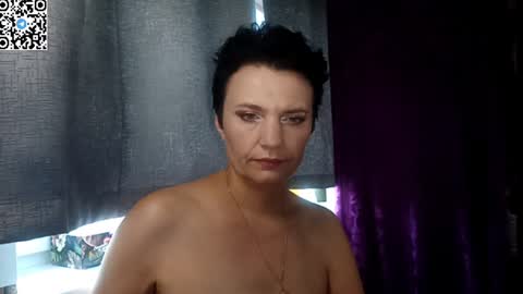 Snapshot of hotmamaqueen234 chatting on June 24, 2026, 12:04 pm hotmamaqueen234 online show from June 24, 2026, 12:04 pm