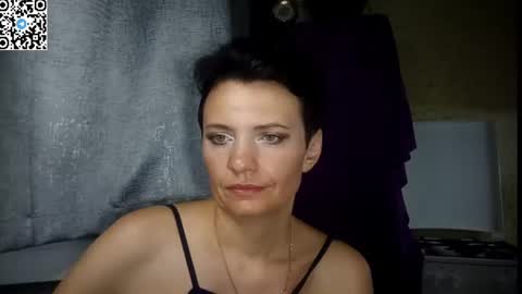 Snapshot of hotmamaqueen234 chatting on July 2, 2026, 10:38 pm hotmamaqueen234 online show from July 2, 2026, 10:38 pm