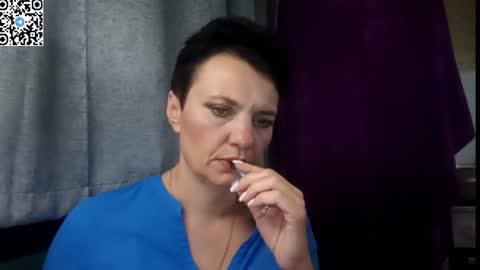 Snapshot of hotmamaqueen234 chatting on July 12, 2026, 10:23 pm hotmamaqueen234 online show from July 12, 2026, 10:23 pm