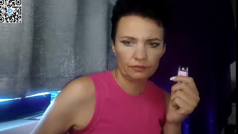 Snapshot of hotmamaqueen234 chatting on July 17, 2026, 10:55 am hotmamaqueen234 online show from July 17, 2026, 10:55 am