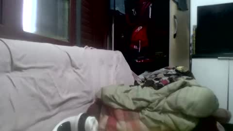 hotmansexy10 online show from April 12, 2026, 8:25 pm