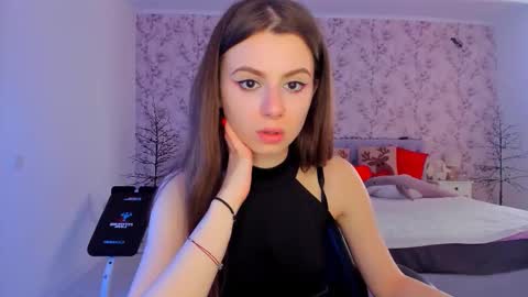 hotmolly_ online show from February 13, 2026, 11:06 am