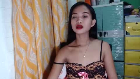 hotmom_gia online show from December 11, 2024, 10:25 am
