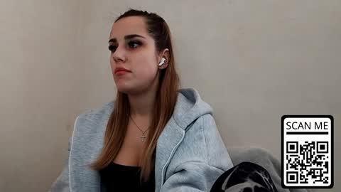 hotmusex online show from April 27, 2026, 10:57 am