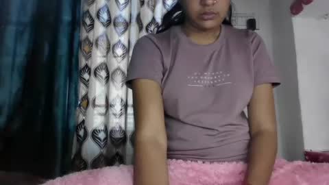 lola online show from January 9, 2025, 8:55 am
