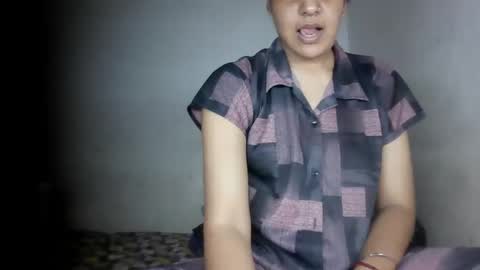 lola online show from May 27, 2026, 4:04 pm