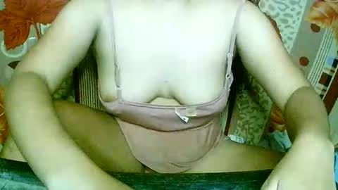 Snapshot of hotpussy_lipsxx69 chatting on January 12, 2026, 2:28 am hotpussy_lipsxx69 online show from January 12, 2026, 2:28 am