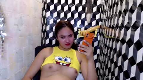 Snapshot of hotscarletcumxx chatting on July 15, 2026, 9:58 am veronica online show from July 15, 2026, 9:58 am