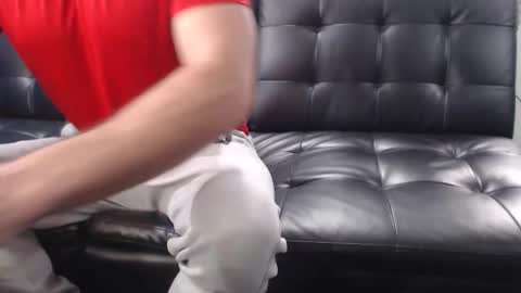 hotstr8m8 online show from December 15, 2025, 3:16 pm