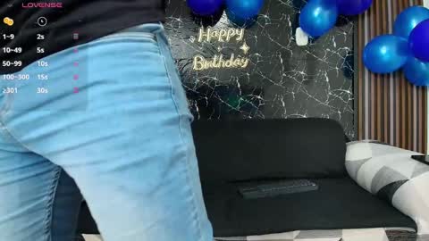 hott_asses online show from February 10, 2025, 1:46 am