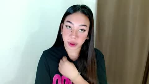 jelaigrande  online show from November 8, 2025, 12:33 am