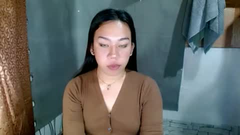 jelaigrande  online show from March 21, 2026, 6:00 pm