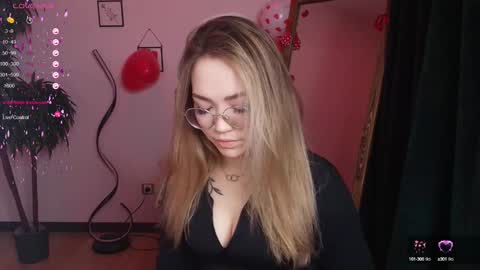 hello Im Eva online show from February 4, 2025, 2:17 am
