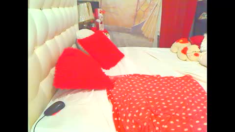 THEONE online show from September 17, 2025, 10:33 pm