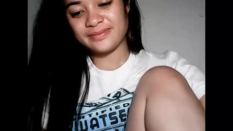 Leen online show from December 22, 2025, 8:17 pm