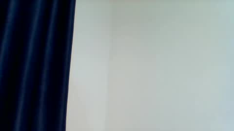 Snapshot of hottie_vera chatting on March 4, 2025, 9:18 am vera online show from March 4, 2025, 9:18 am